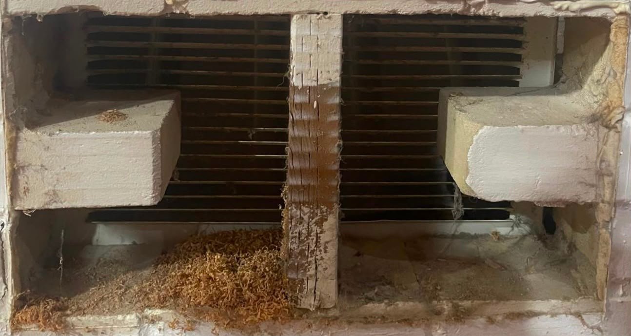 Dirty Duct